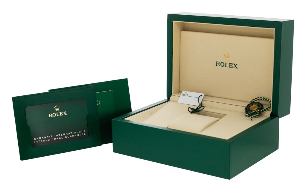 Rolex Oyster Perpetual 126000 Image 4